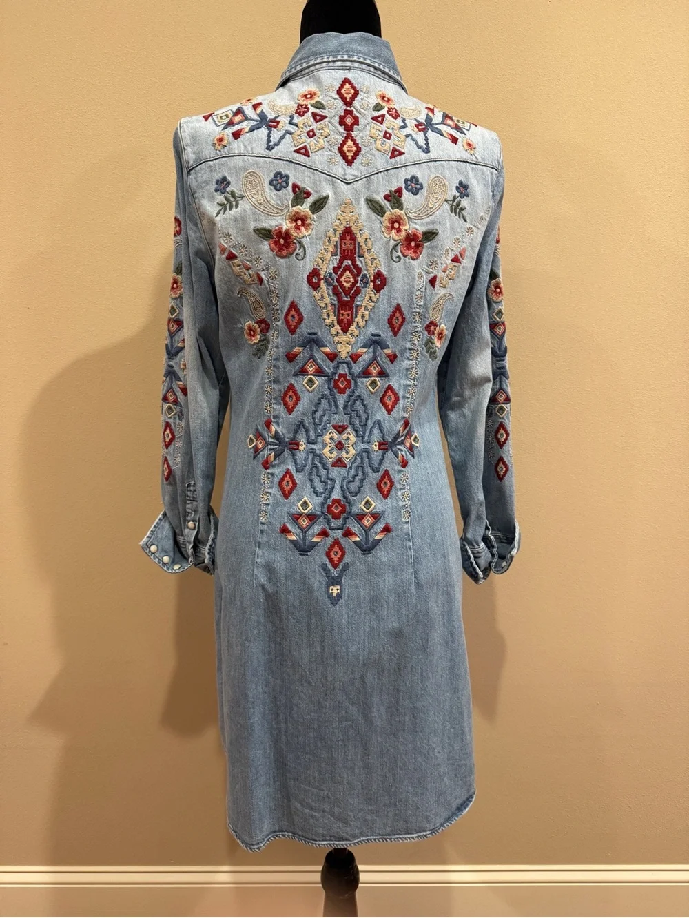 Stetson Light Blue Denim Long Sleeve Embroidered Shirt Dress - Picture 3 of 3
